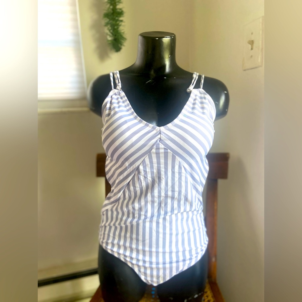 CupShe One-Piece Swimsuit Size M